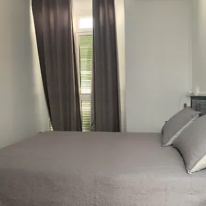 2* Casa de hóspedes Alcobia